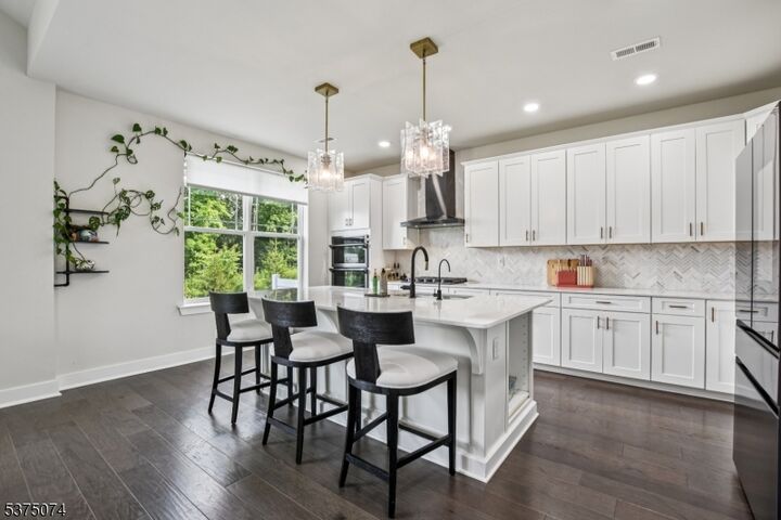 Property Photo: 23 Stone Ct NJ 07960