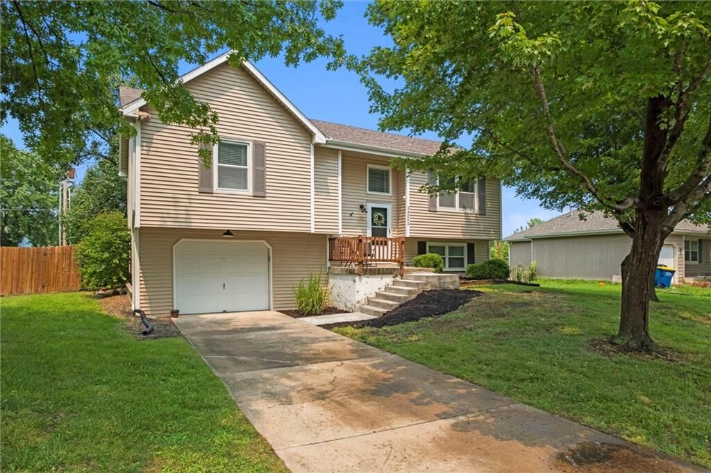 Property Photo:  33242 W 88th Terrace  KS 66018 