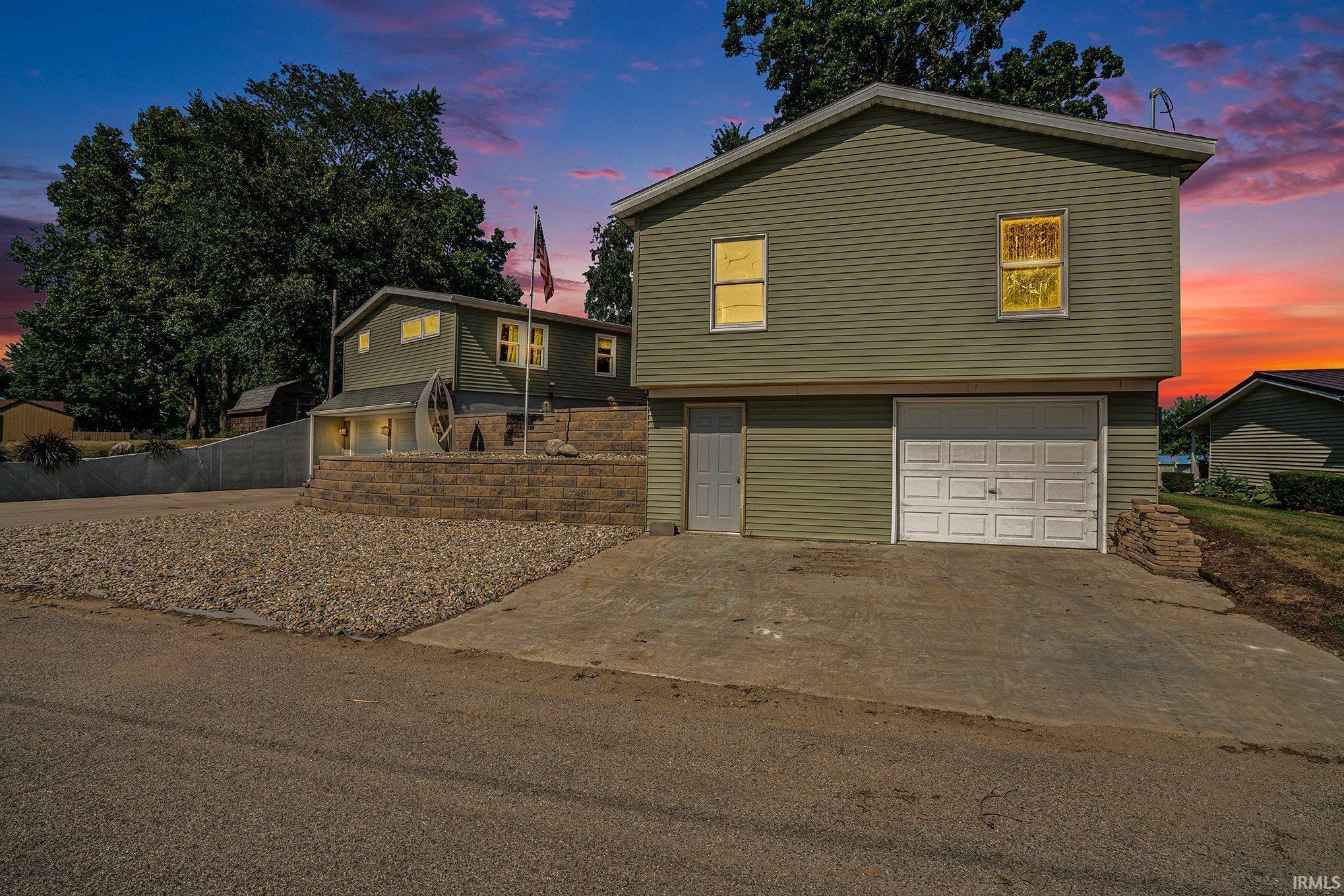 Property Photo:  3295 N 980 West  IN 46565 
