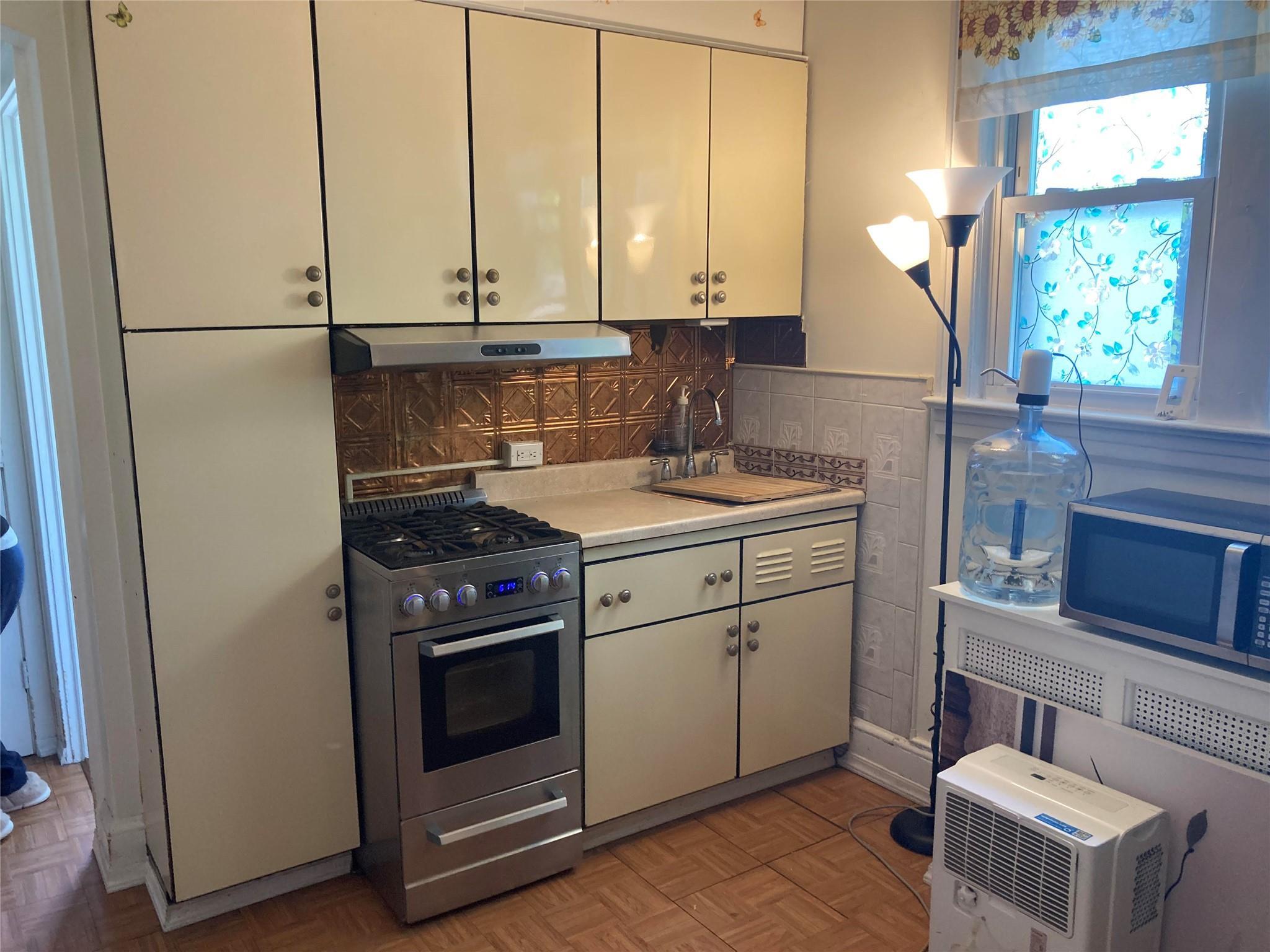 Property Photo: 151 N Evarts Avenue 2 NY 10523