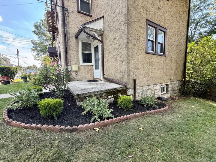 Property Photo:  151 N Evarts Avenue 2  NY 10523 