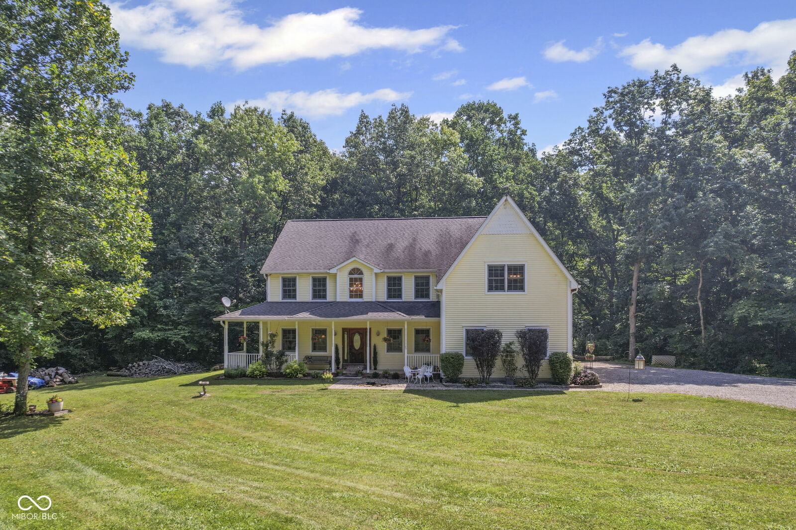 Property Photo:  4866 E 500 S  IN 46131 