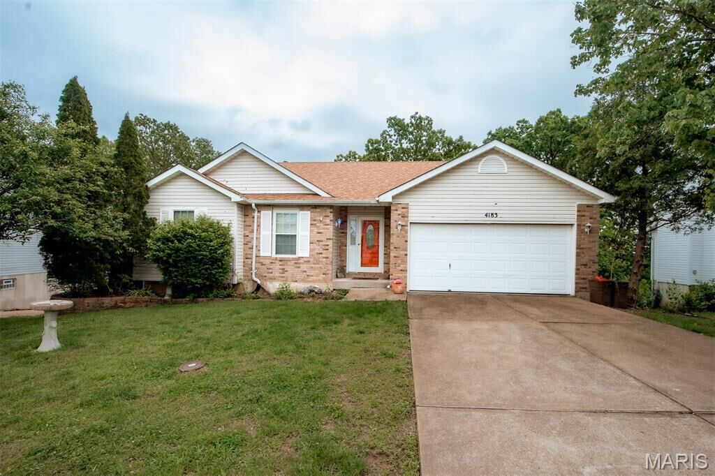 Property Photo: 4183 Whitehall Drive MO 63010