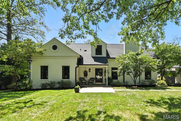 Property Photo:  43 Highgate Road  MO 63132 
