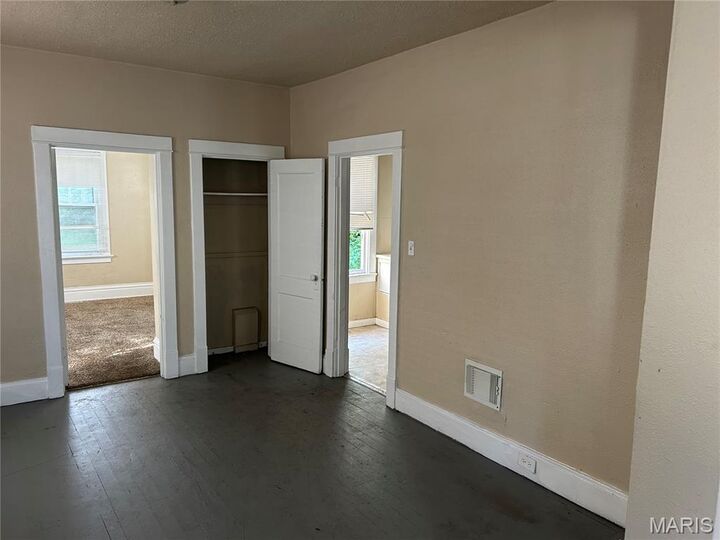 Property Photo:  6709 Stratford Avenue  MO 63121 