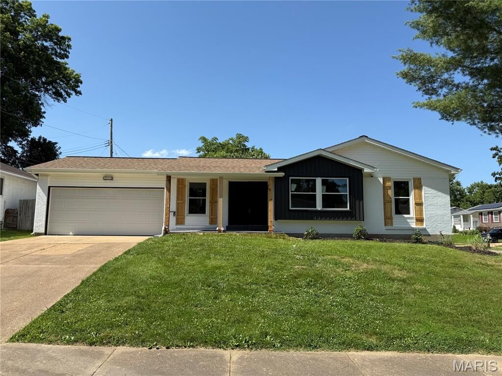 Property Photo:  399 Genoa Drive  MO 63021