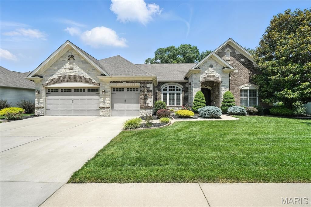 Property Photo: 2022 Paul Renaud Boulevard MO 63367