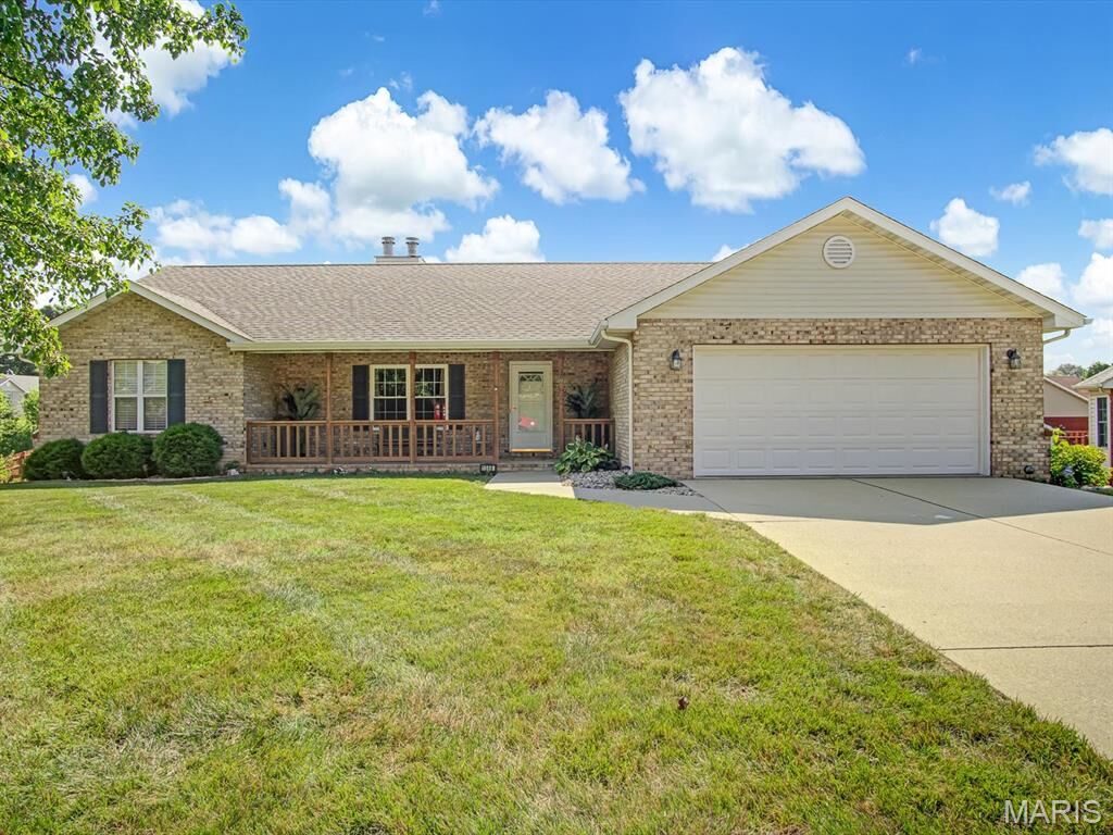 Property Photo:  1568 Erica Renee Court  IL 62220 