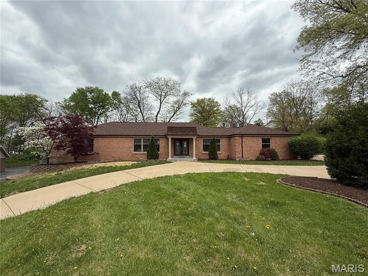 362 Hibler Court  St Louis MO 63141 photo