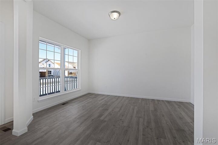 Property Photo:  562 Evening Primrose Drive  MO 63385 
