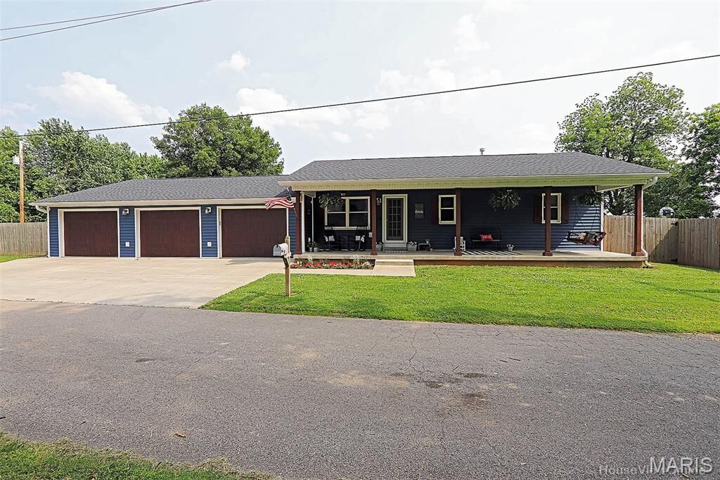 Property Photo:  1405 Simer Street  MO 63771 