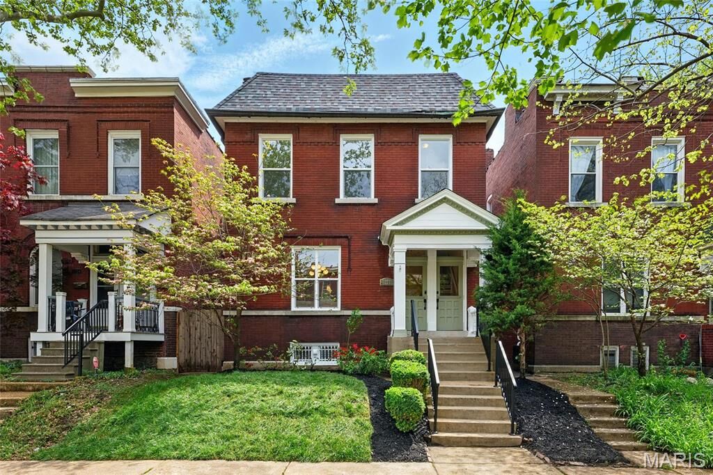 Property Photo:  3722 Connecticut Street  MO 63116 
