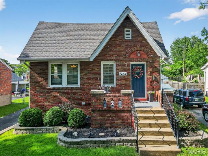 Property Photo:  7735 Saint Albans Avenue  MO 63117 
