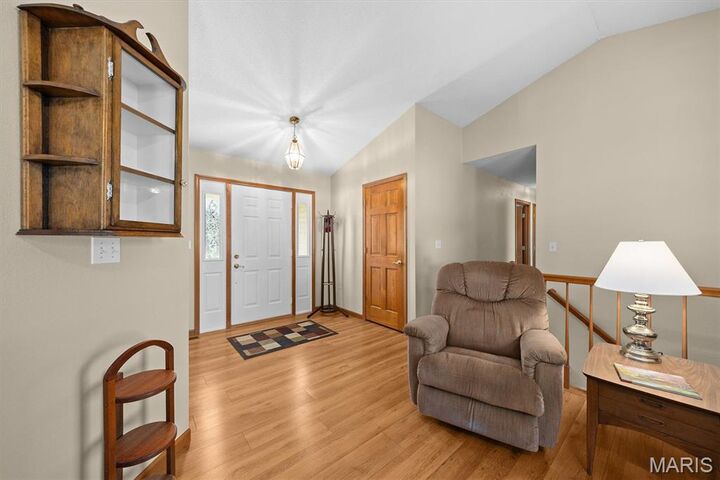 Property Photo:  300 Kingsbury Court  IL 62249 