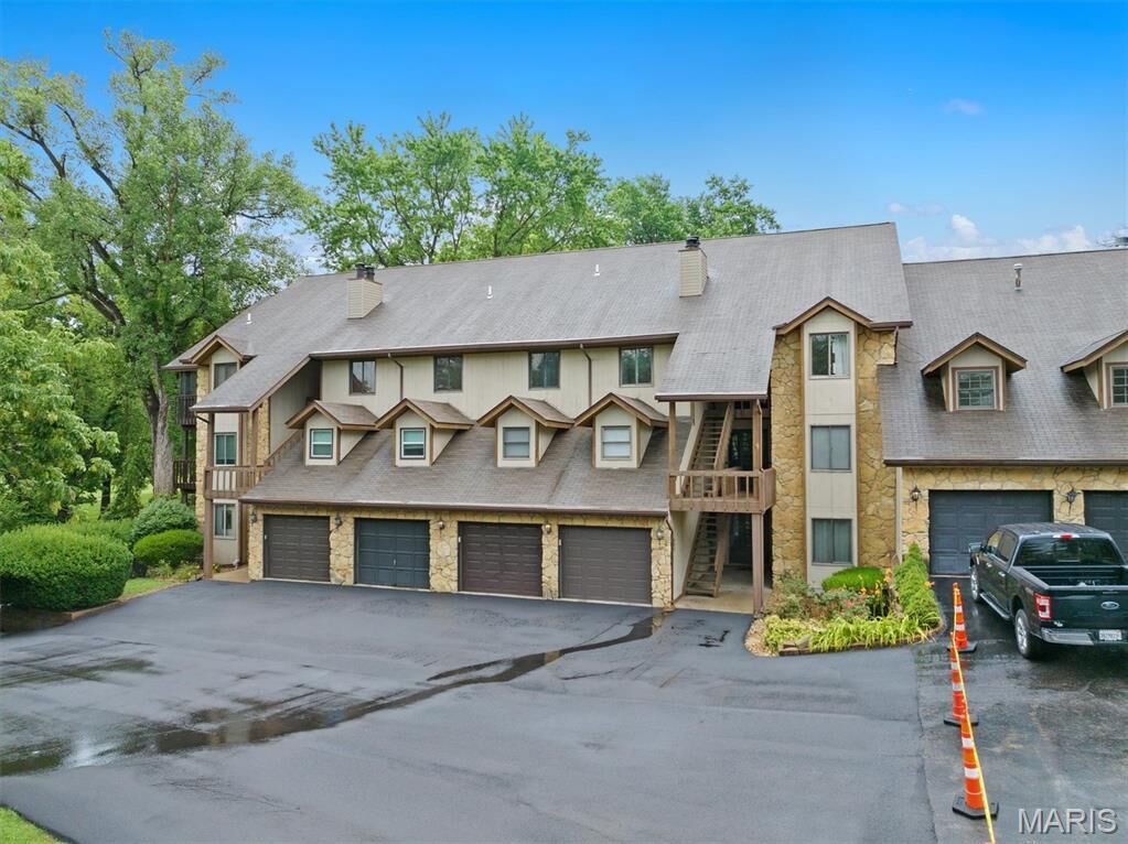 Property Photo:  521 S 74th Street  IL 62223 