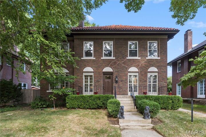 Property Photo: 316 Melville Avenue MO 63130