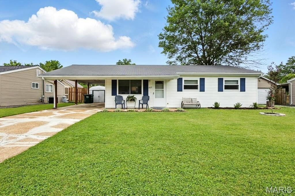 Property Photo: 317 Weber Drive MO 63025