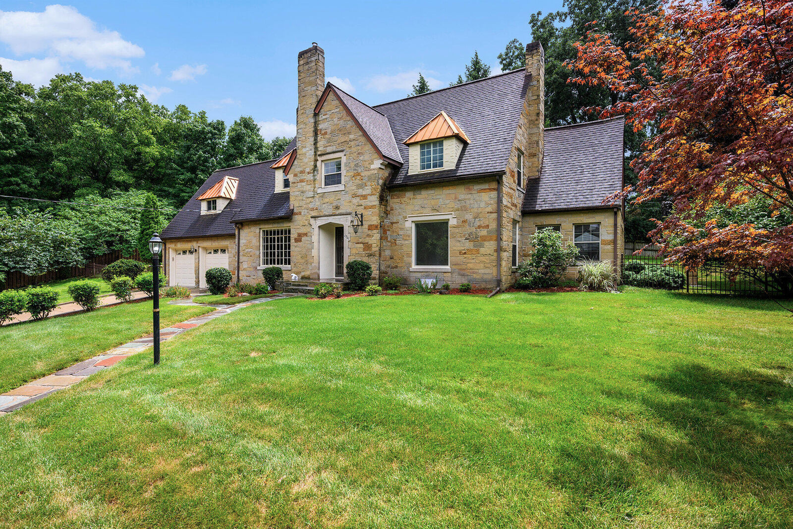 Property Photo: 1761 Chevy Chase Boulevard MI 49008