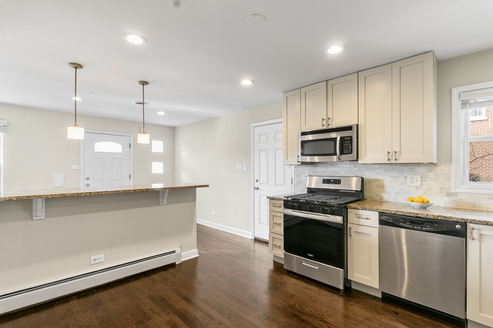 Property Photo: 348 E Quincy Street IL 60546