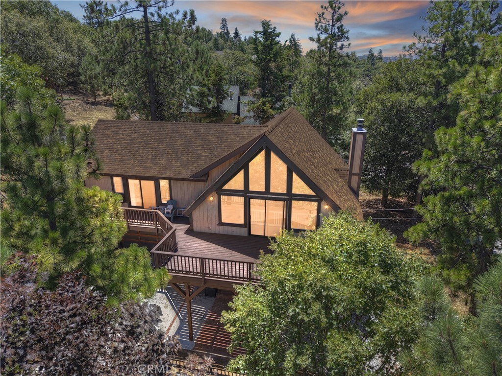 Property Photo: 28691 Quebec CA 92352