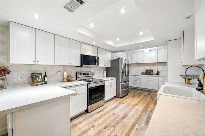 Property Photo:  30880 Emperor Drive  CA 92587 