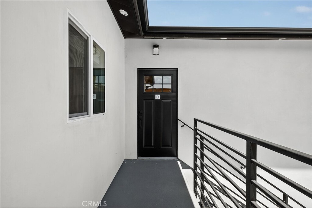 Property Photo: 14734 Gilmore Street D CA 91411