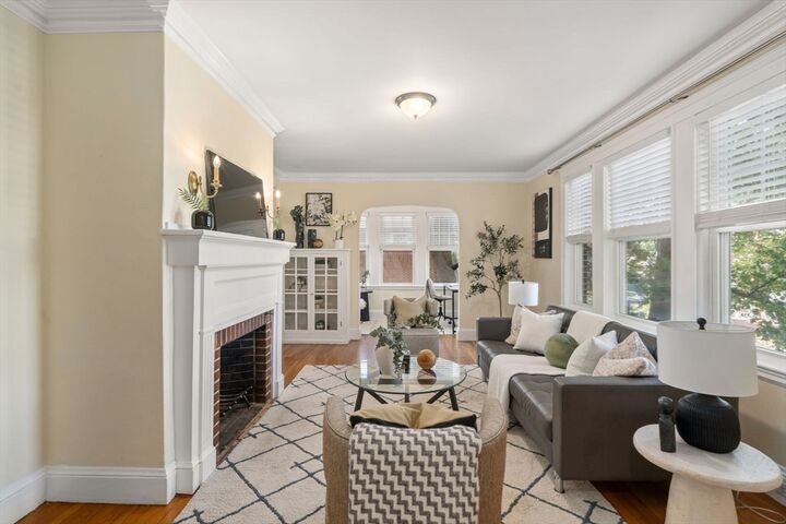Property Photo:  22 Holland Street 22  MA 02458 