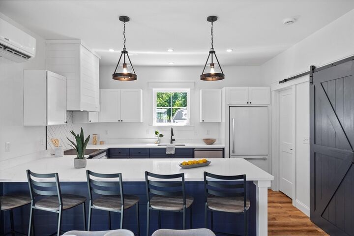 29 Elm St  Webster MA 01570 photo