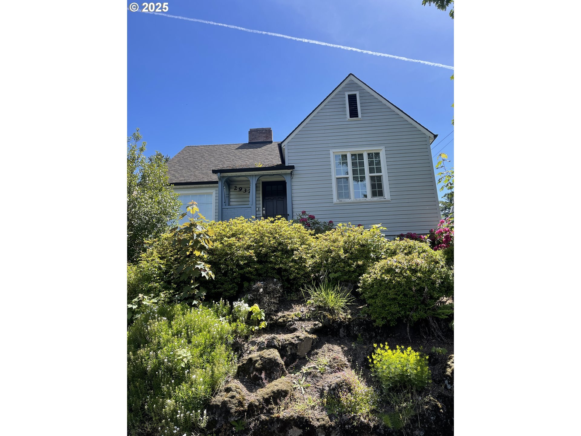 Property Photo: 2932 NE 15th Ave OR 97212