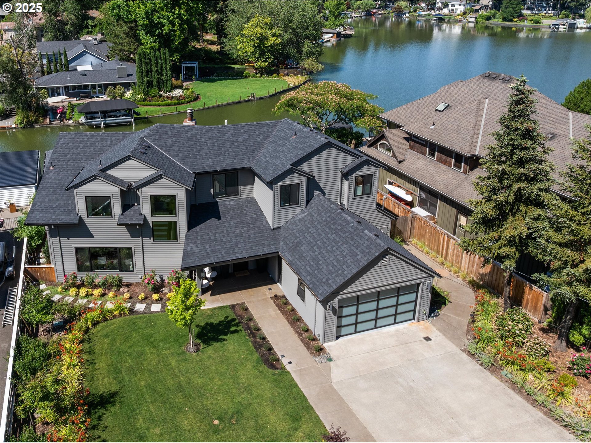 Property Photo: 4431 Westbay Rd OR 97035