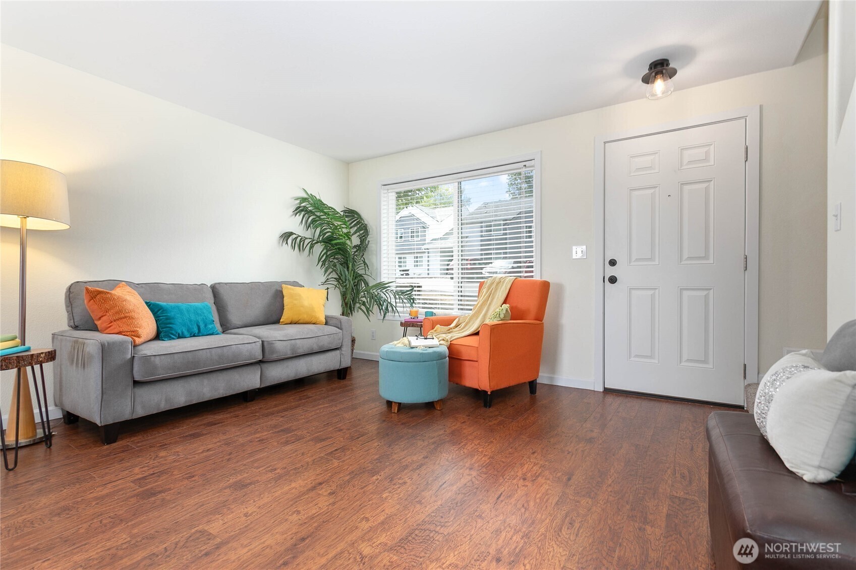 Property Photo: 4240 Wintergreen Lane 131 WA 98226