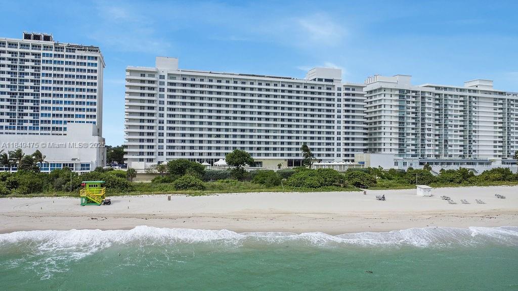 Property Photo:  5555 Collins Ave 8U  FL 33140 