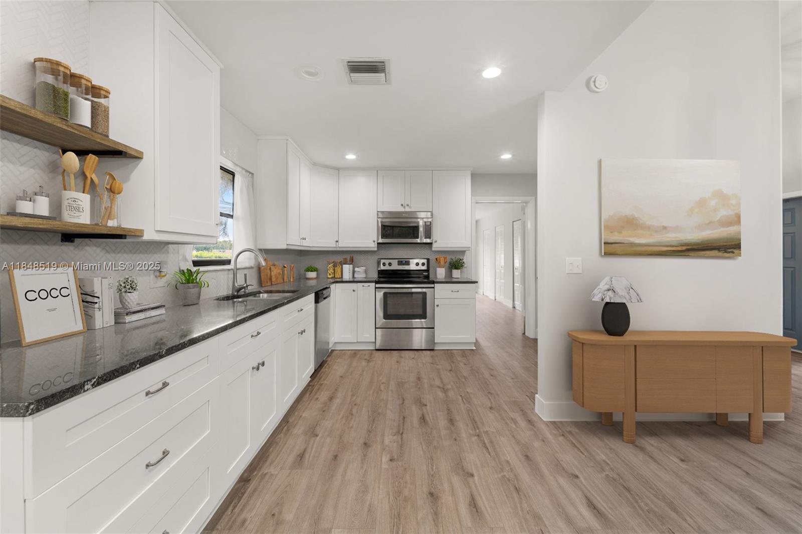 Property Photo:  3115 NW 12th St 3115  FL 33445 