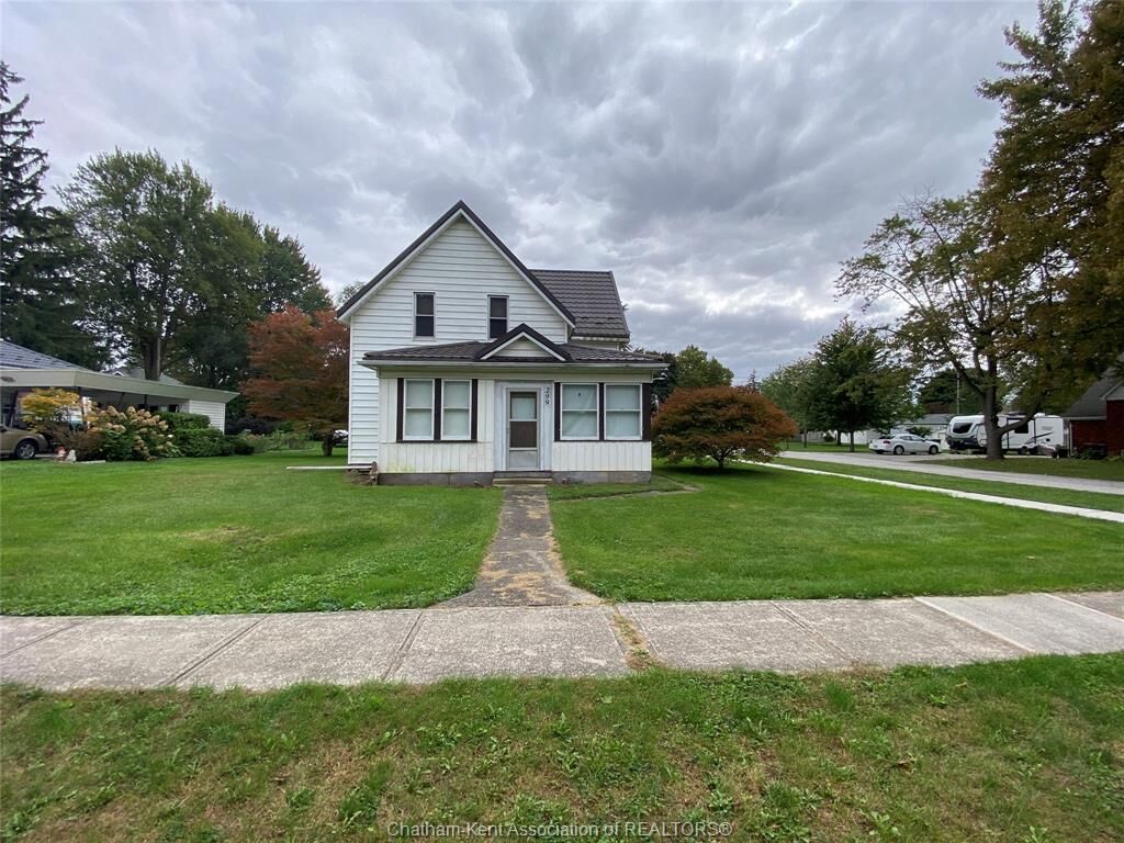 Property Photo: 299 Victoria Avenue ON N0P 1M0