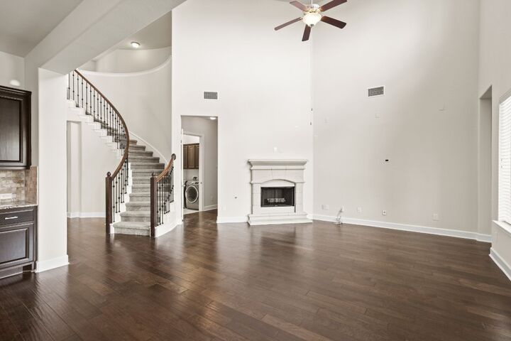 Property Photo:  2715 Mariposa Way  TX 78665 