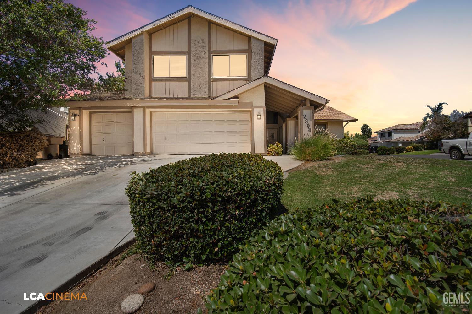 Property Photo:  2808 Judith Street  CA 93306 
