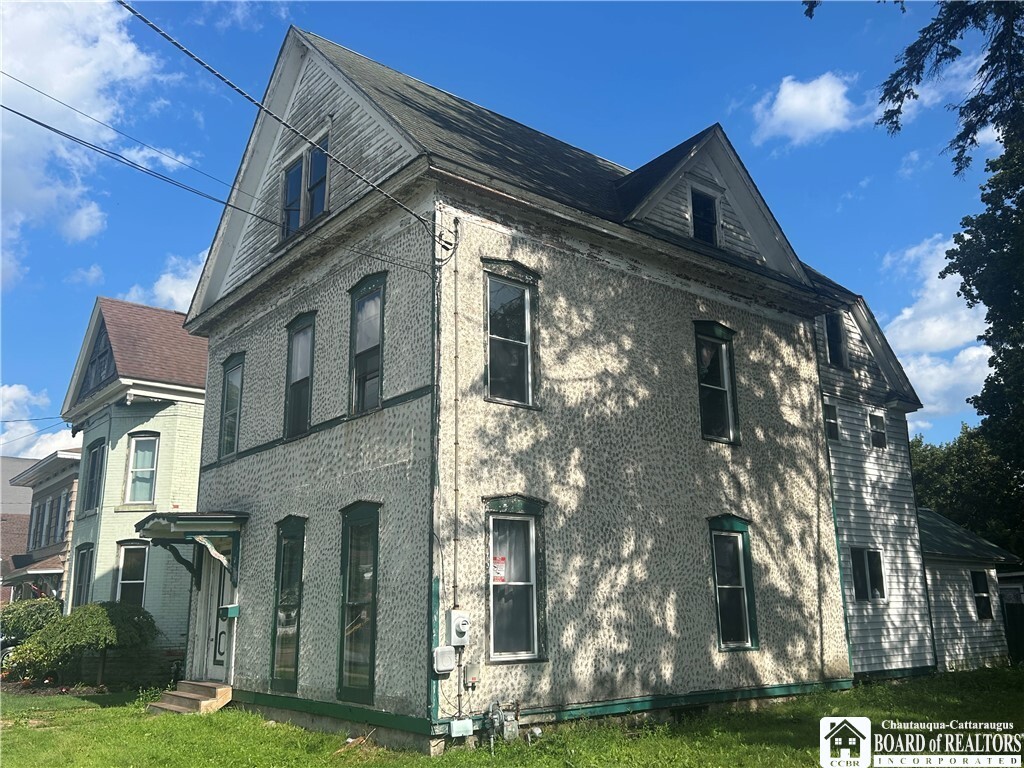 Property Photo:  76 Washington Street  NY 14843 