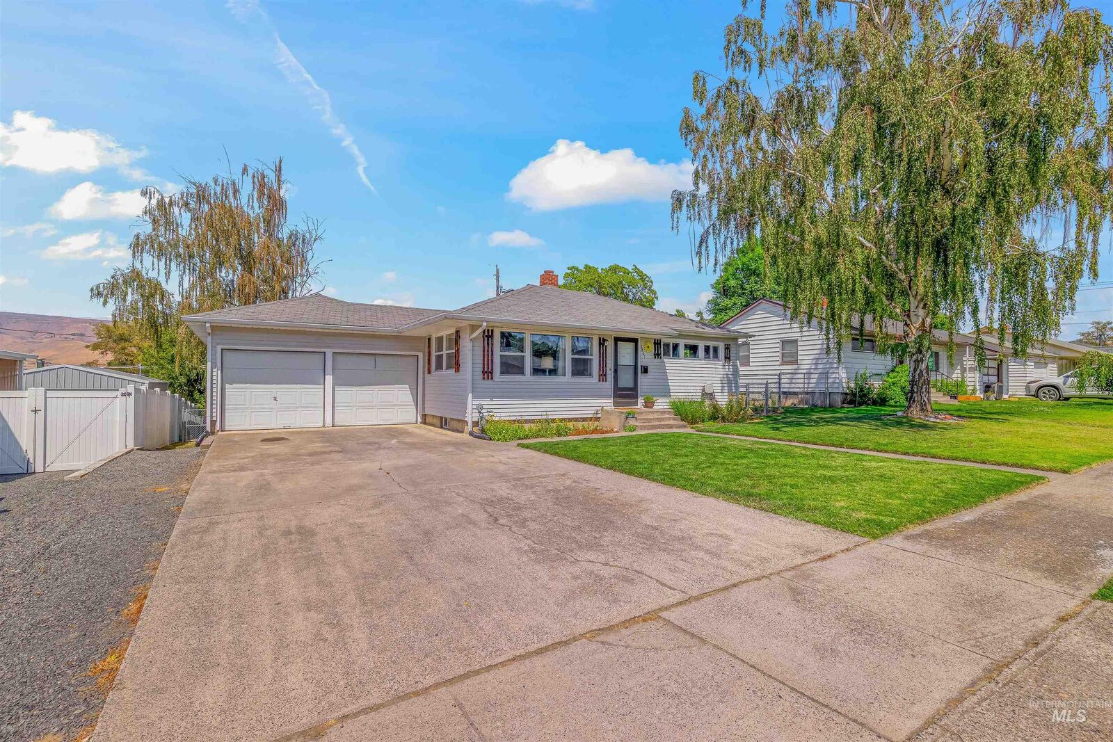 Property Photo: 2801 9th Avenue ID 83501