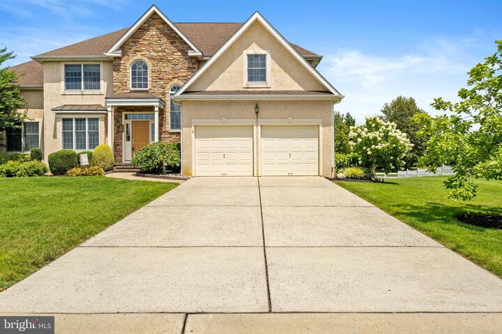 Property Photo: 15 Heather Court NJ 08022