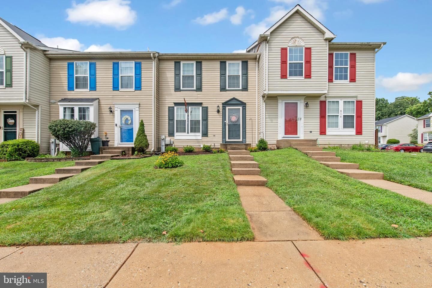 Property Photo: 914 Lynham Court 914 MD 21014