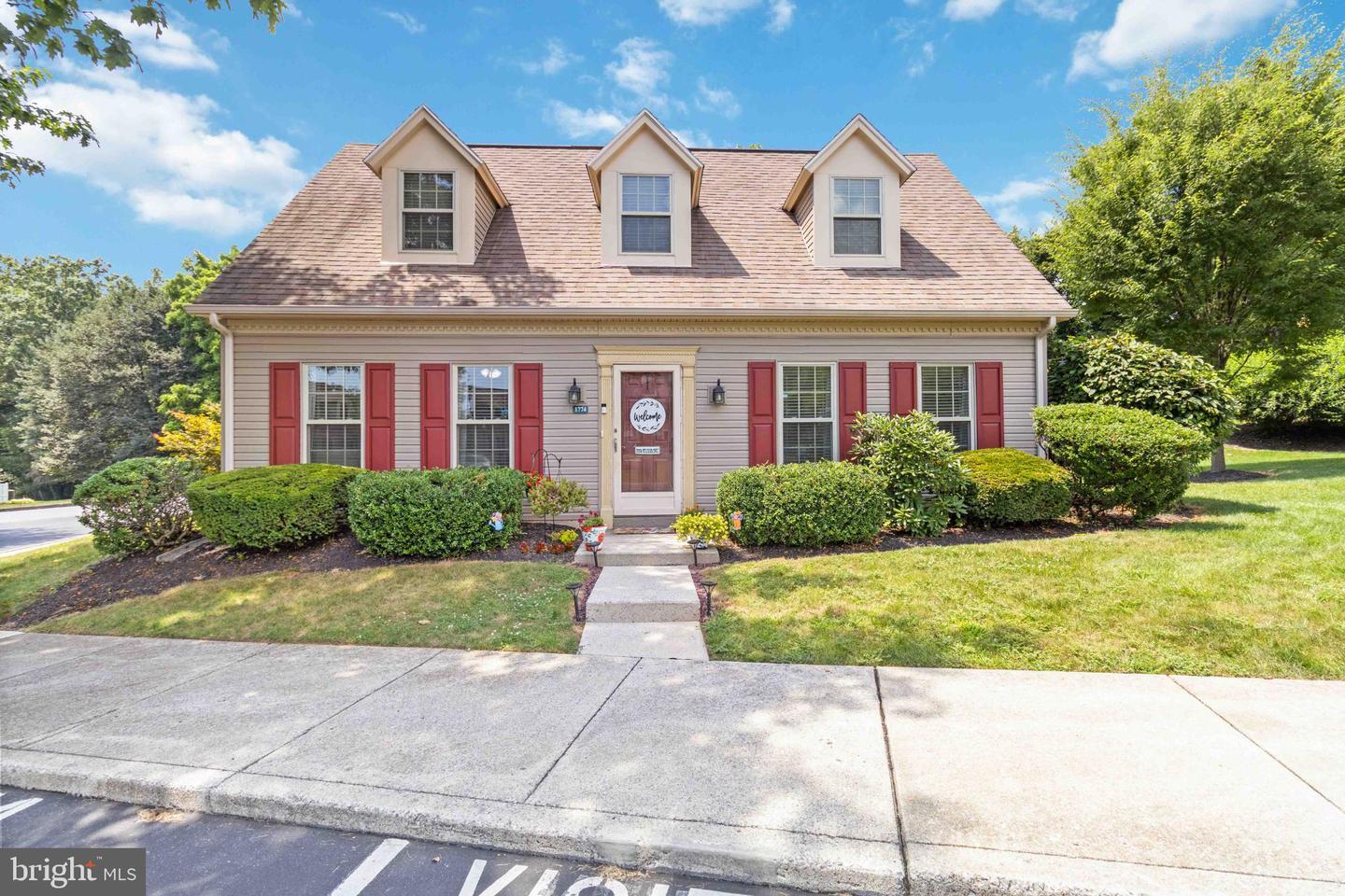 Property Photo:  1774 Weatherburn Drive  PA 17070 