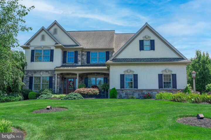 Property Photo: 100 Cobblestone Drive PA 17042
