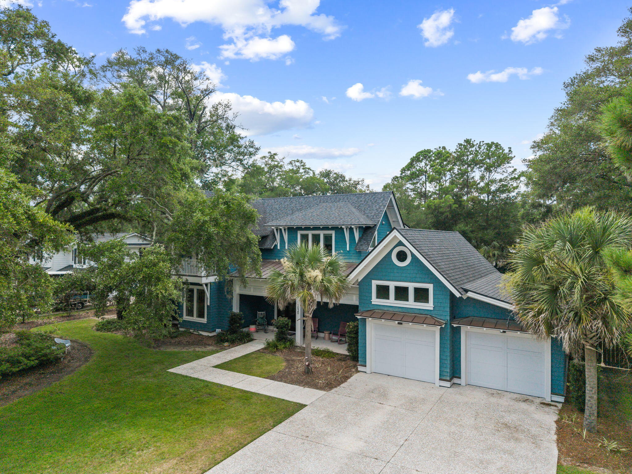 Property Photo: 1030 W Lakeview Drive SC 29464