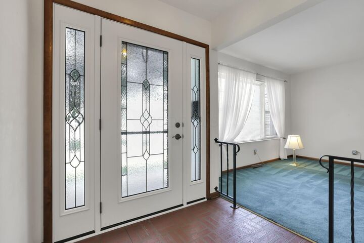 Property Photo: 661 Robin Lane OH 43055