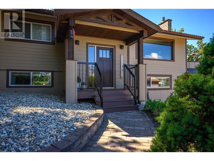 Property Photo: 7506 McClounie Road BC V1B 1P7