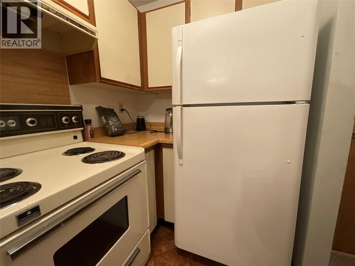 Property Photo: 195 Chamberlain Crescent 202 BC V0C 2W0