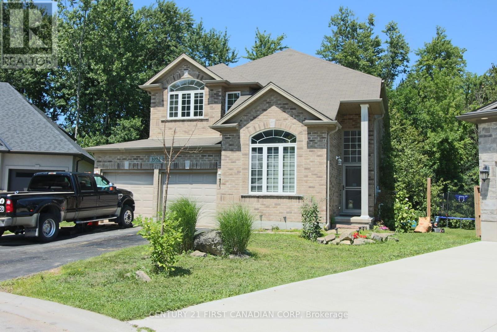 Property Photo: 1052 Loft Court ON N6G 0J9