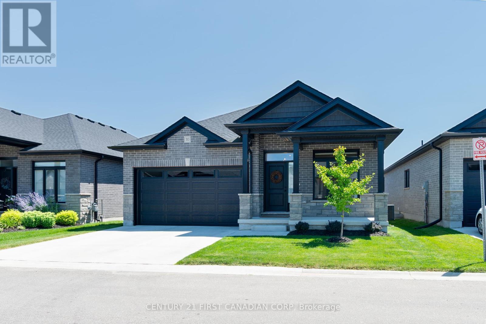 383 Daventry Way 30  Middlesex Centre (Komoka) ON N0L 1R0 photo