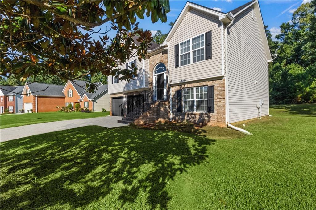Property Photo: 40 Trelawney Run GA 30016