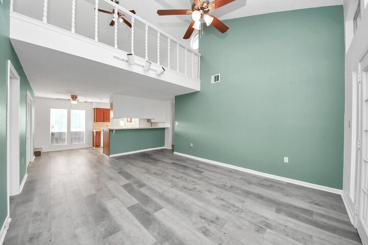 Property Photo:  129 Tarpon Street  TX 77563 